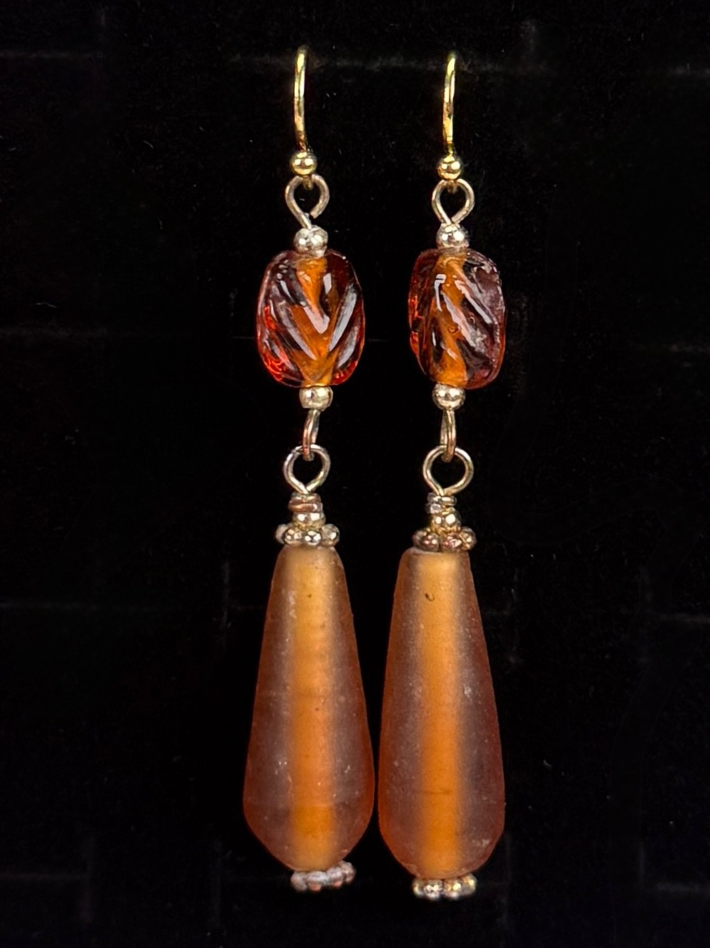 Beautiful bohemian chic Amber tone bead drop pierced earrings